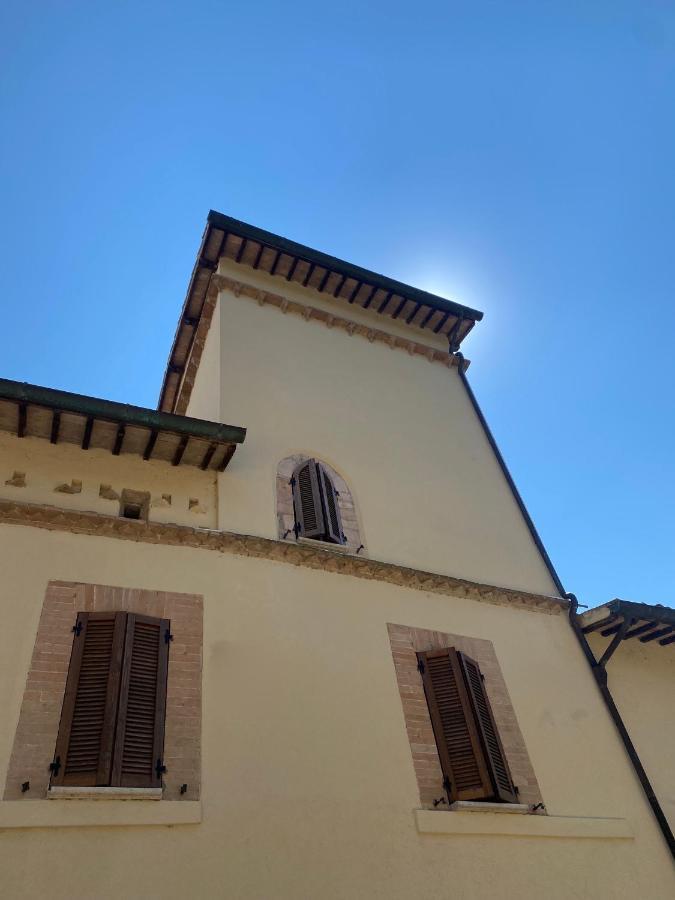 Вилла Borgo Delle Mole Сполето Экстерьер фото