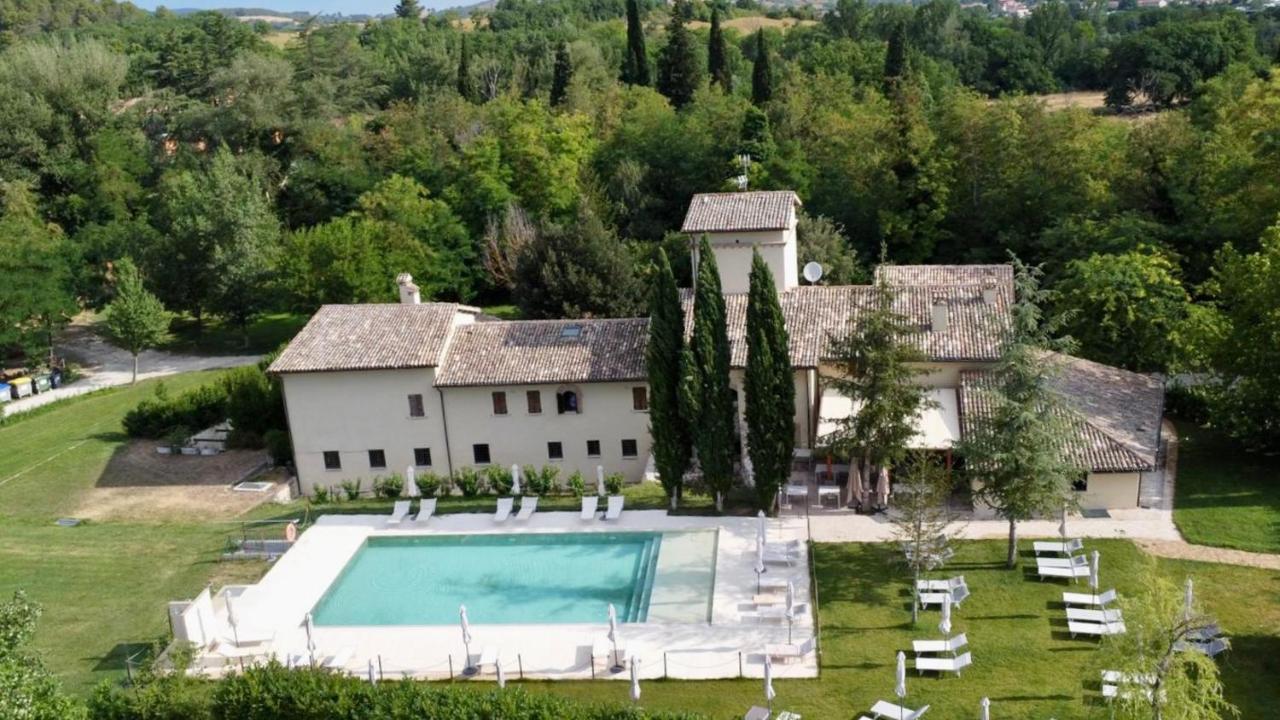 Вилла Borgo Delle Mole Сполето Экстерьер фото